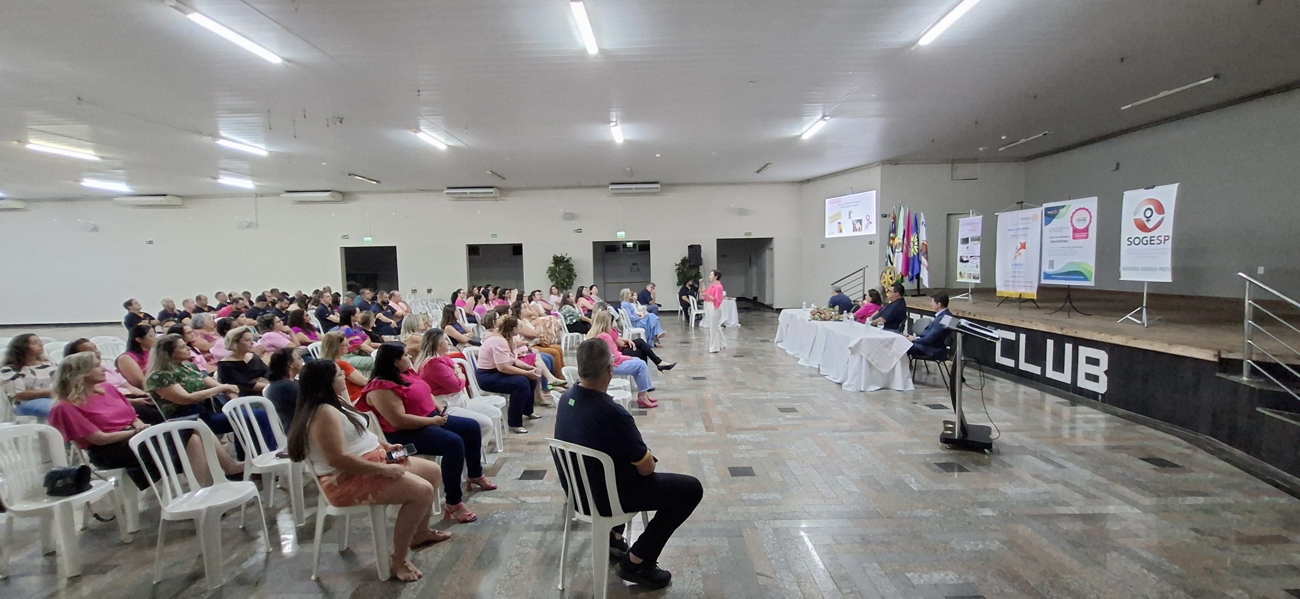 Conscientização: Rotary Club de Taquaritinga promove ação do Outubro Rosa em parceria com SOGESP