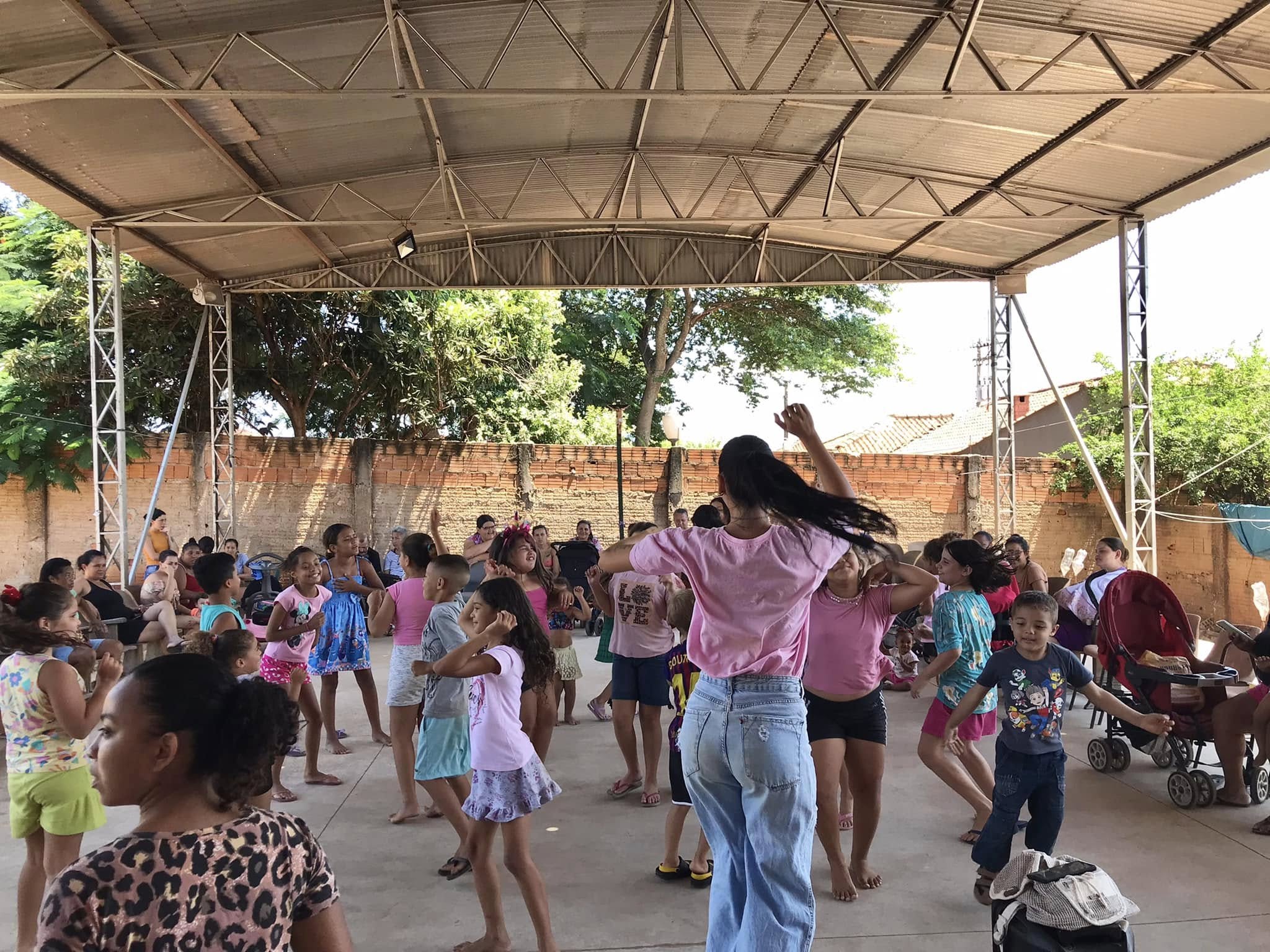 De Mãos Dadas: Projeto inicia atividades de 2025 com apoio do Lions Clube