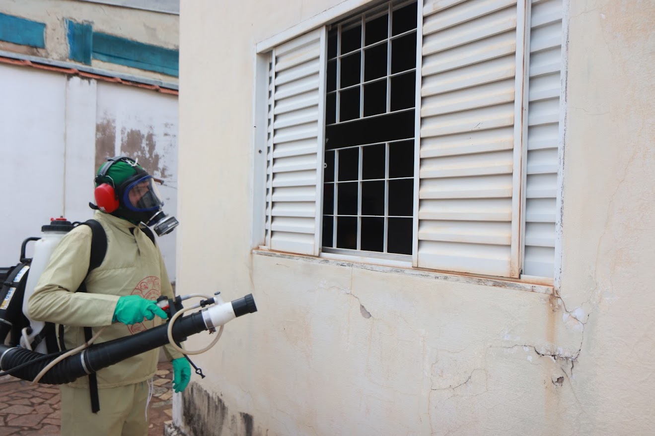 Na região central: Agentes intensificam combate à dengue antes do Carnaval