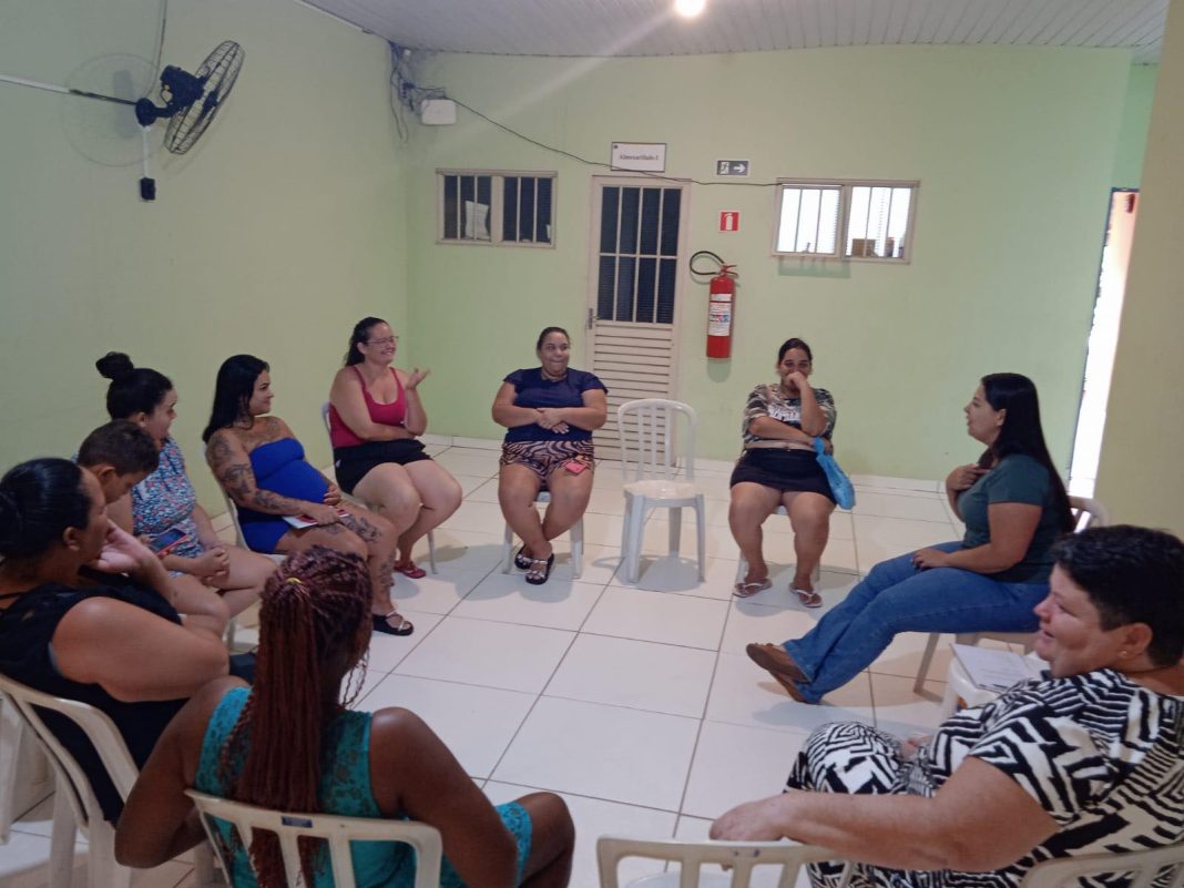 Maternidade: Gestantes participam de encontro acolhedor no CRAS com foco em apoio e informação