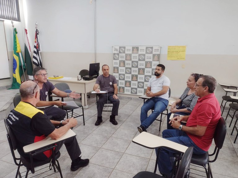Reunião: Taquaritinga discute soluções para moradores de rua em reunião com Polícia Militar, Câmara Municipal e Conselho de Segurança