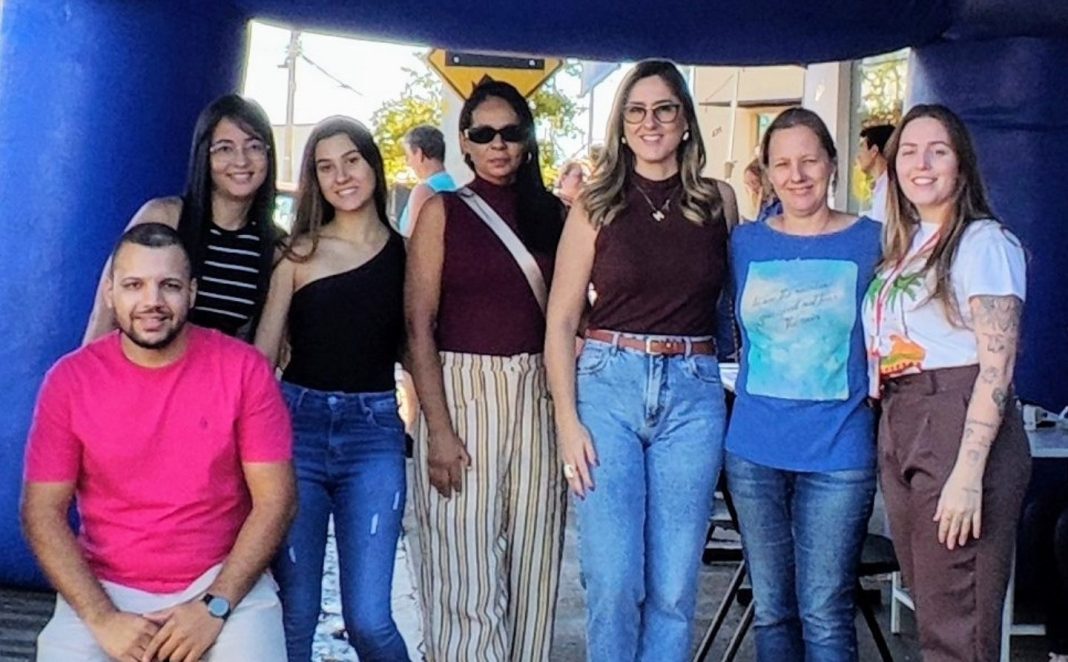 Informar e conscientizar: Estudantes de Direito promovem ação social em Itápolis e levam cidadania à comunidade