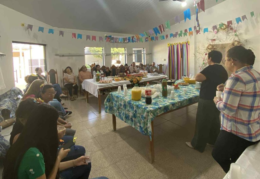Momento especial: Cândido Rodrigues promove 1ª Festa Julina no CRAS com valorização do artesanato