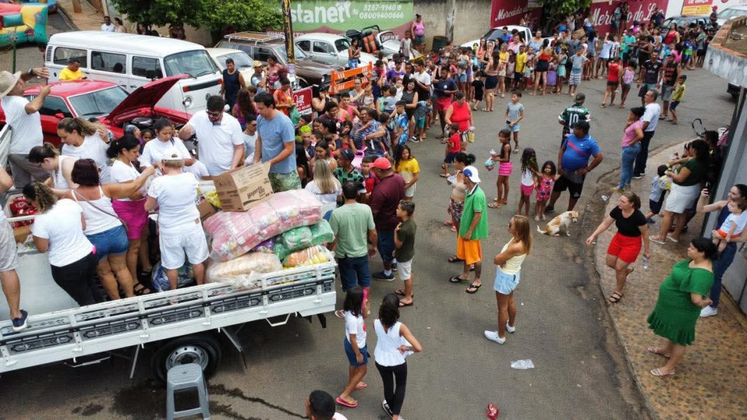 Boa ação: Campanha solidária arrecada doações para o Dia das Crianças em Taquaritinga