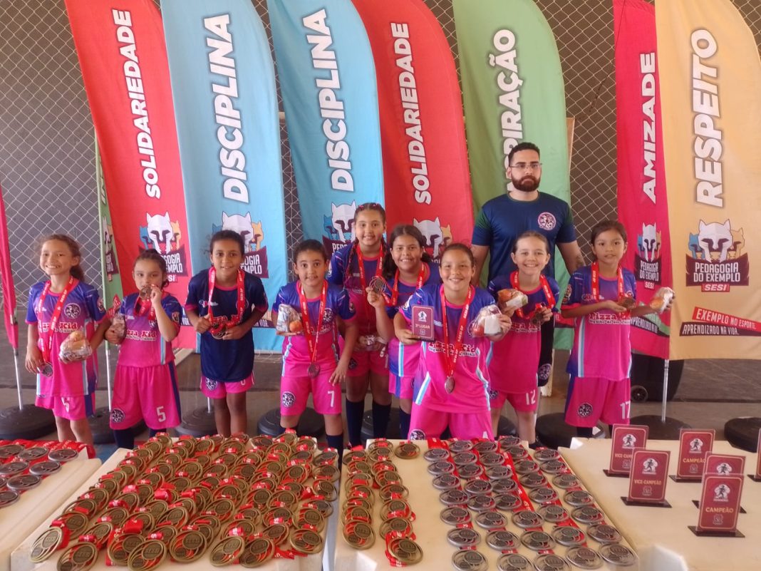 Esporte: Atletas do projeto Futebol Feminino OAB Taquaritinga conquistam títulos no 1º Festival do SESI Matão