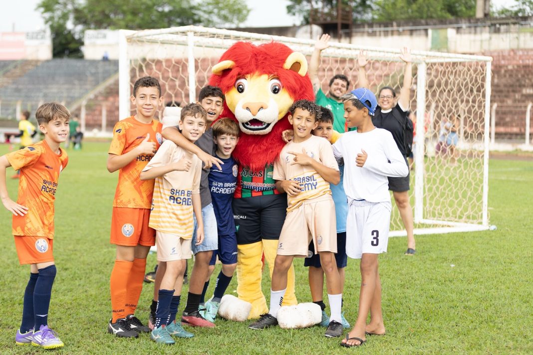 Sábado animado: CAT celebra o Dia das Crianças com manhã de lazer e esporte no Taquarão