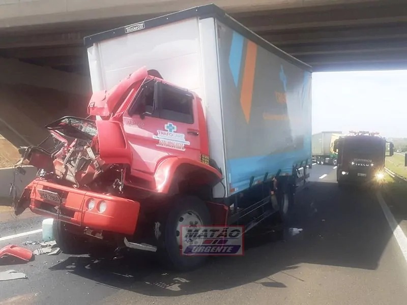 Em Matão: Motorista sobrevive a grave acidente na Rodovia Brigadeiro Faria Lima
