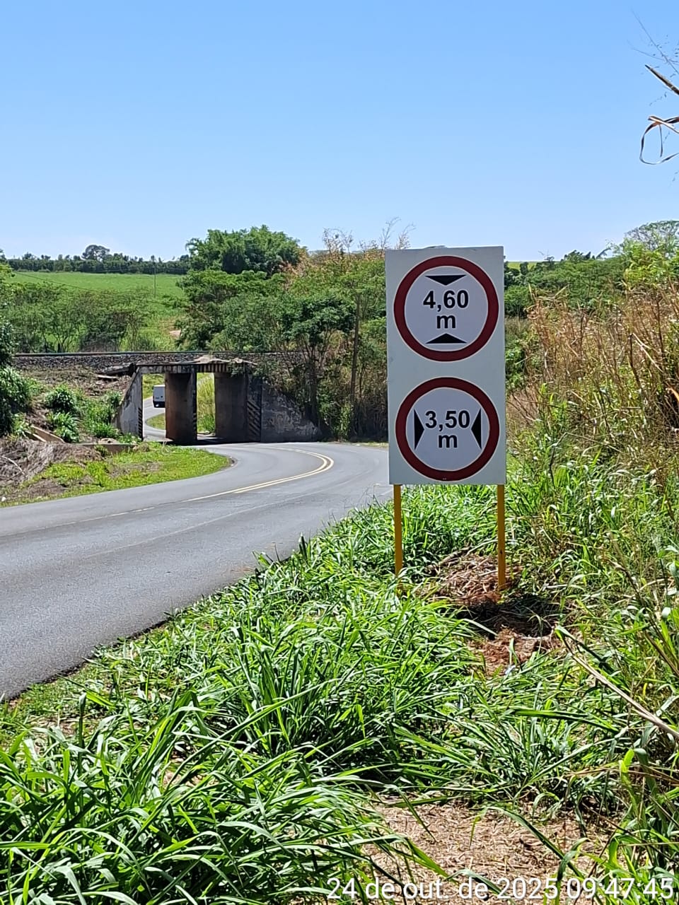 Prevenção: Pontilhão recebe nova sinalização e reforça segurança entre Taquaritinga e Santa Ernestina