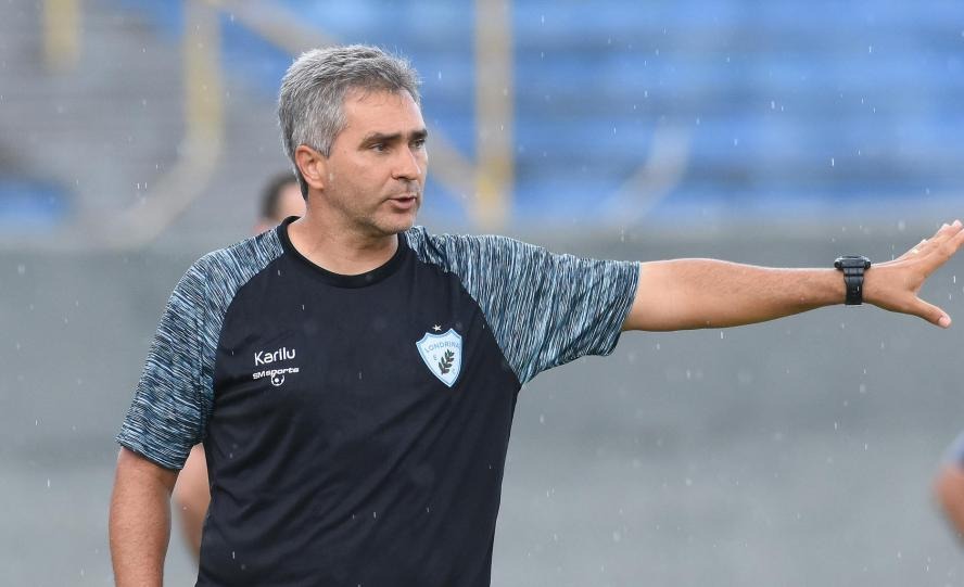 Futebol: Silvinho Canuto é o novo treinador do Clube Atlético Taquaritinga