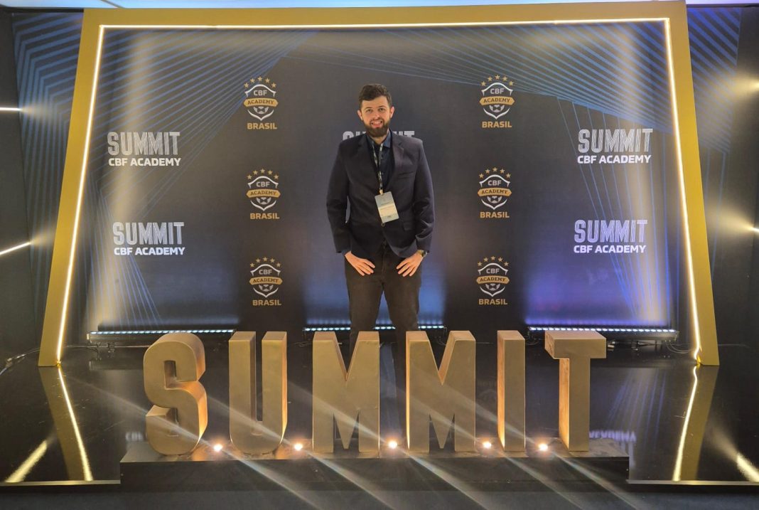Gente nossa: Treinador taquaritinguense participa do Summit CBF 2025 e acompanha debates sobre inovação no futebol