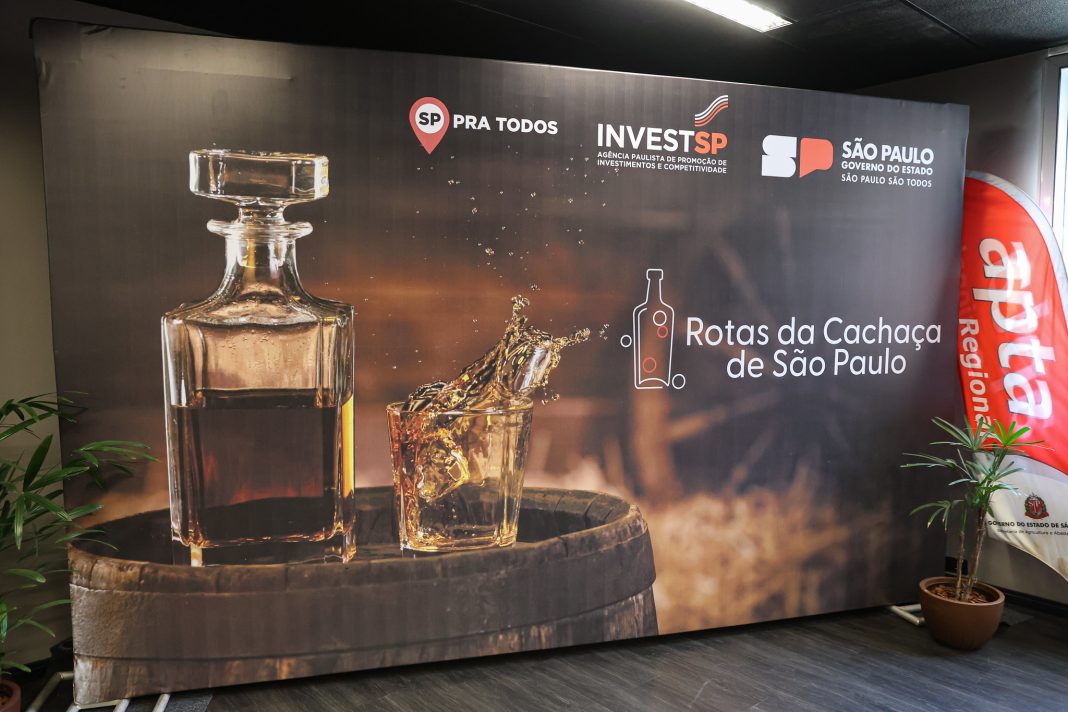 Símbolo do Brasil: Governo de SP lança Rotas da Cachaça para fomentar turismo, agronegócio e desenvolvimento regional