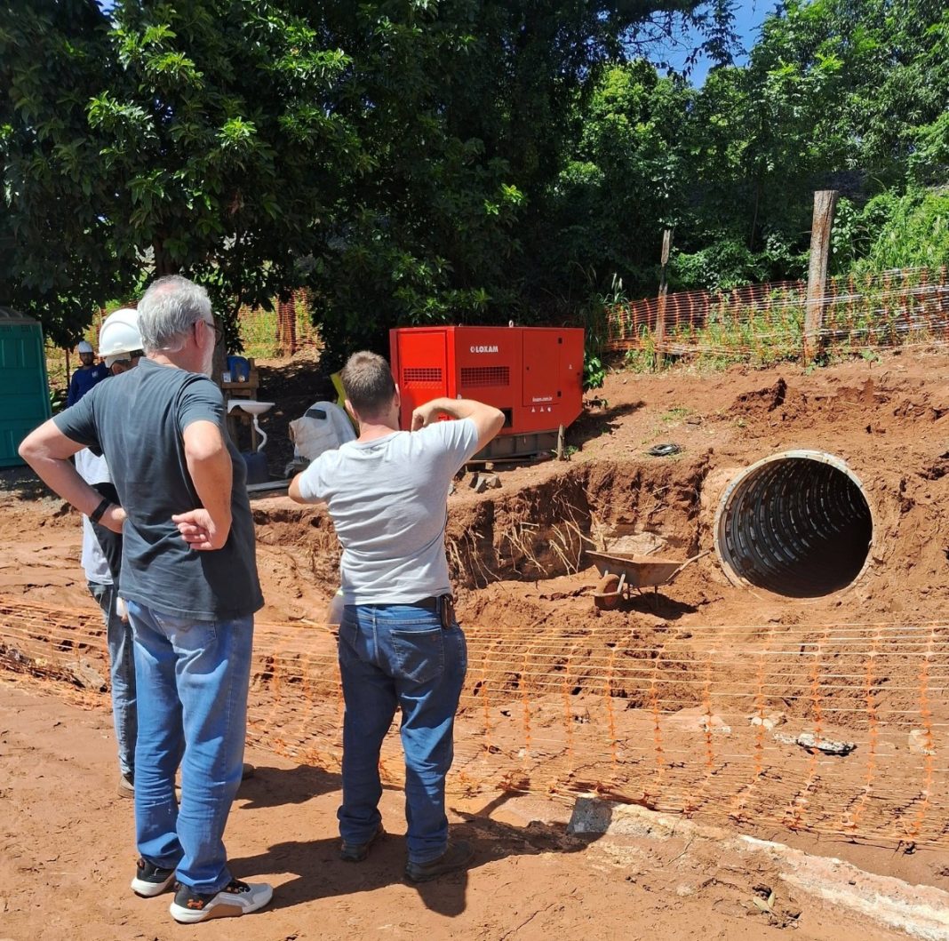 Em Santa Ernestina: Engenheiros vistoriaram obra de águas pluviais após transtornos provocados pela chuva