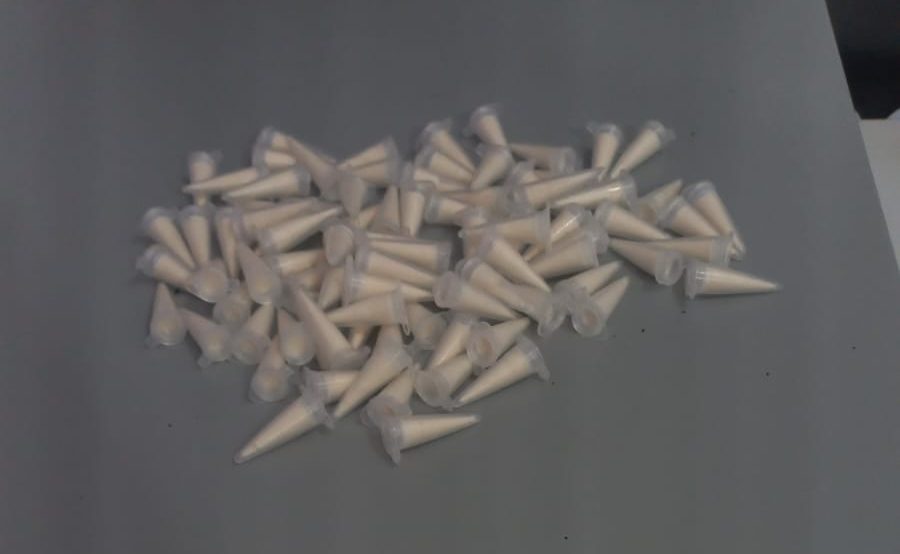 Deu. B.O.: Polícia flagra dupla com grande quantidade de drogas em casa desabitada