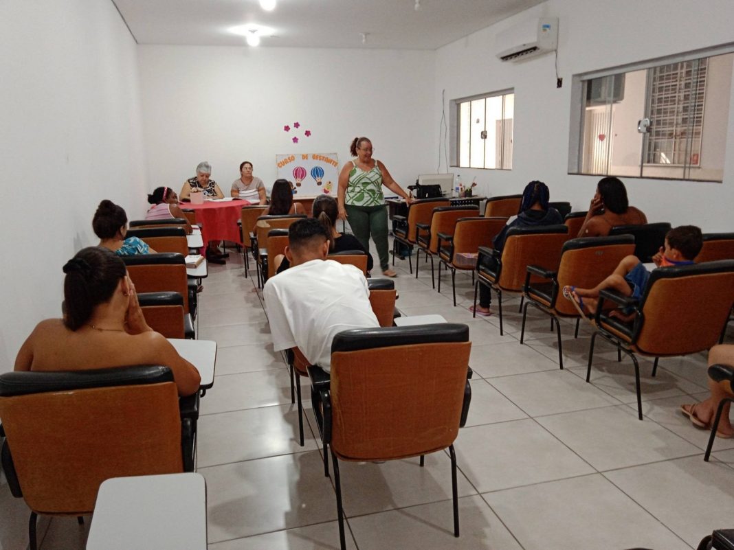 Orientações: Curso para Gestantes inicia ciclo de palestras no Jardim São Sebastião