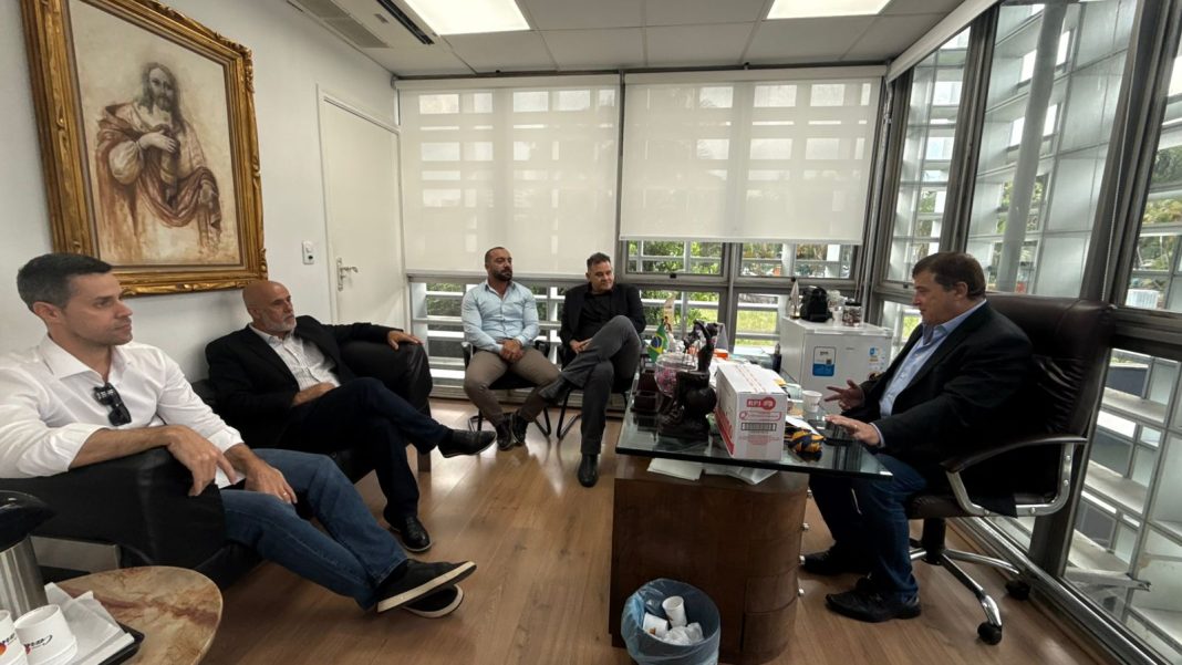 Na Alesp: Deputado Jorge Caruso recebe lideranças de Taquaritinga e sinaliza recursos para demandas do município