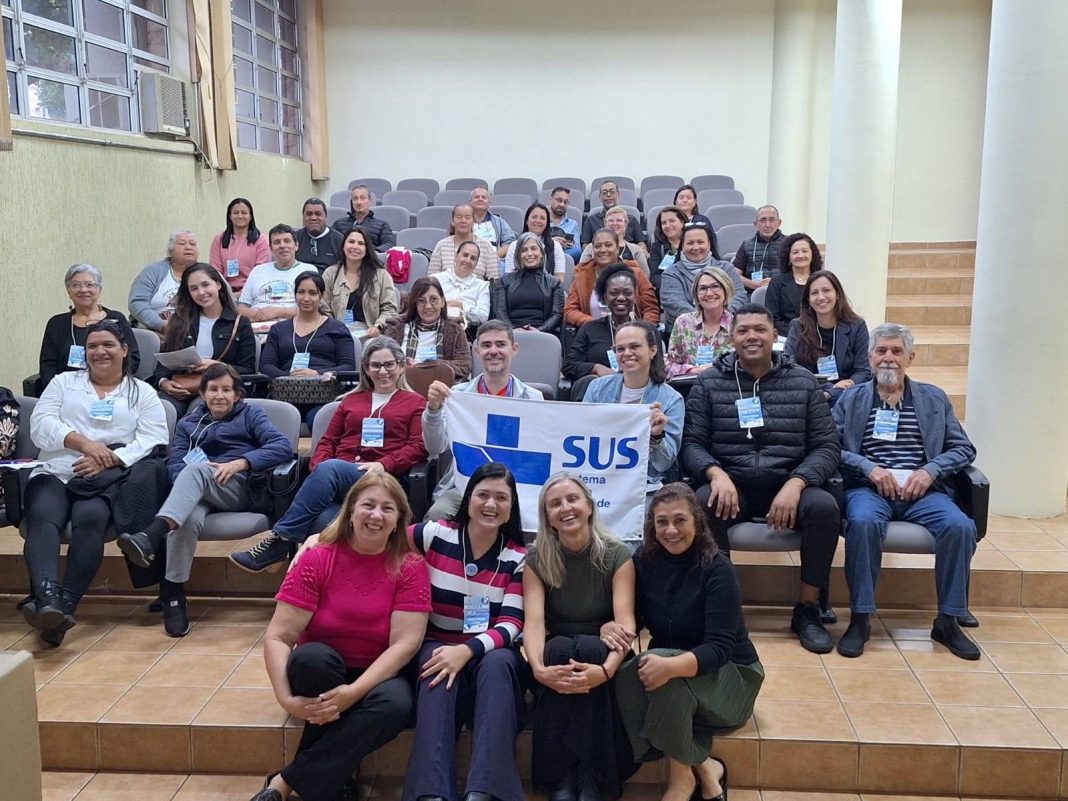 Na região: Conselho Municipal de Saúde de Taquaritinga participa de encontro regional sobre planejamento e controle social no SUS