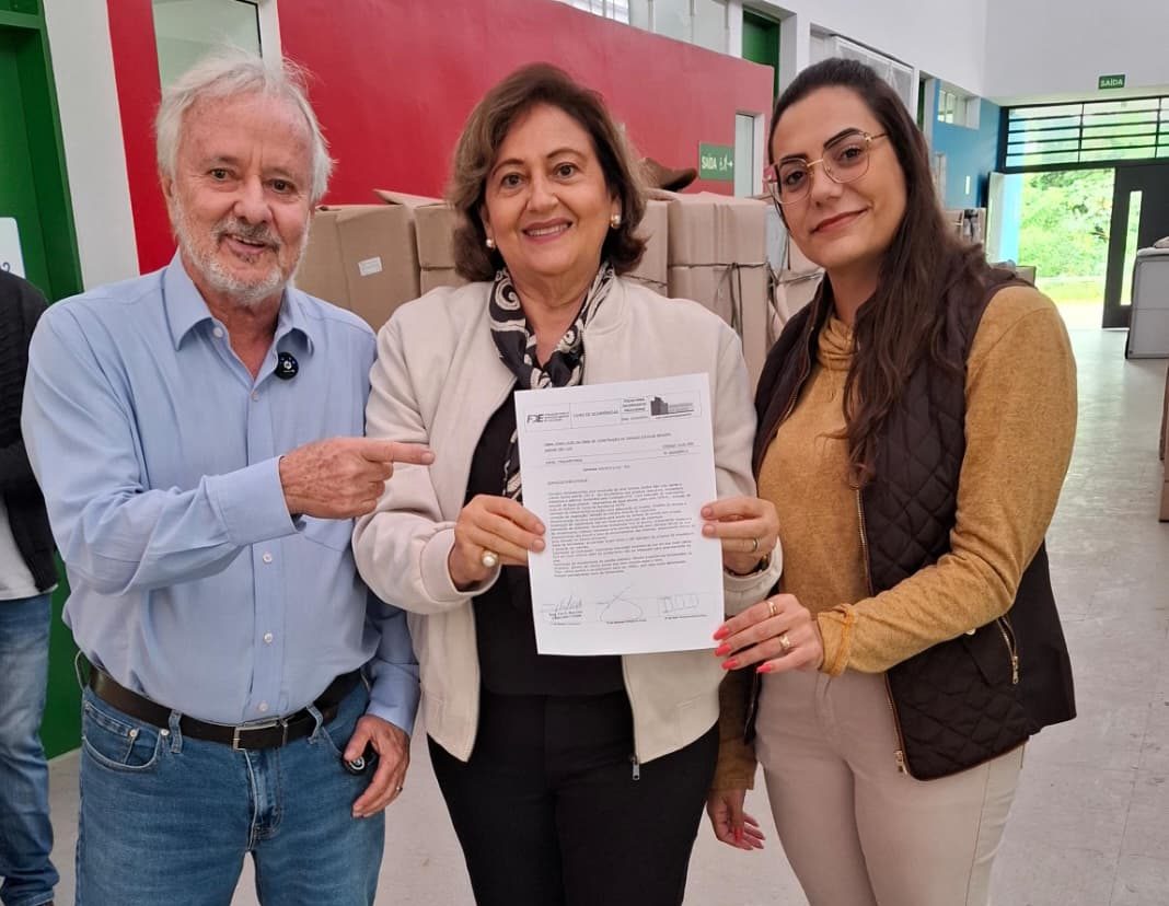 Em boa hora: Dr. Fulvio recebe chaves da nova creche do Jardim São Luiz e prevê início das atividades após adequações finais