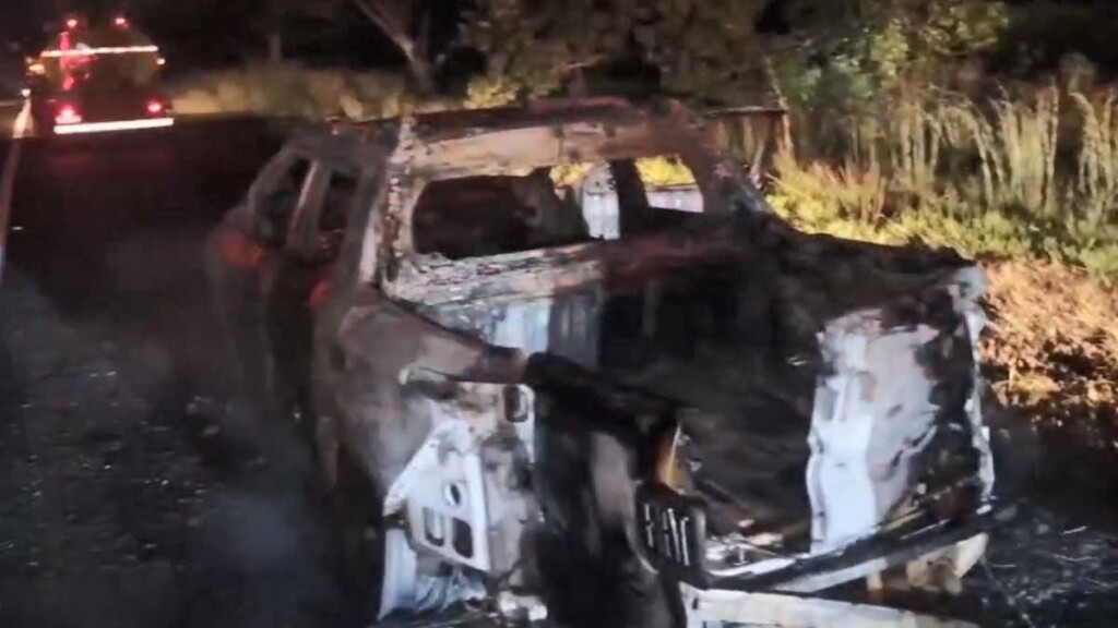 Durante a madrugada: Incêndio destrói caminhonete na Rodovia Washington Luís e mobiliza Bombeiros de Taquaritinga