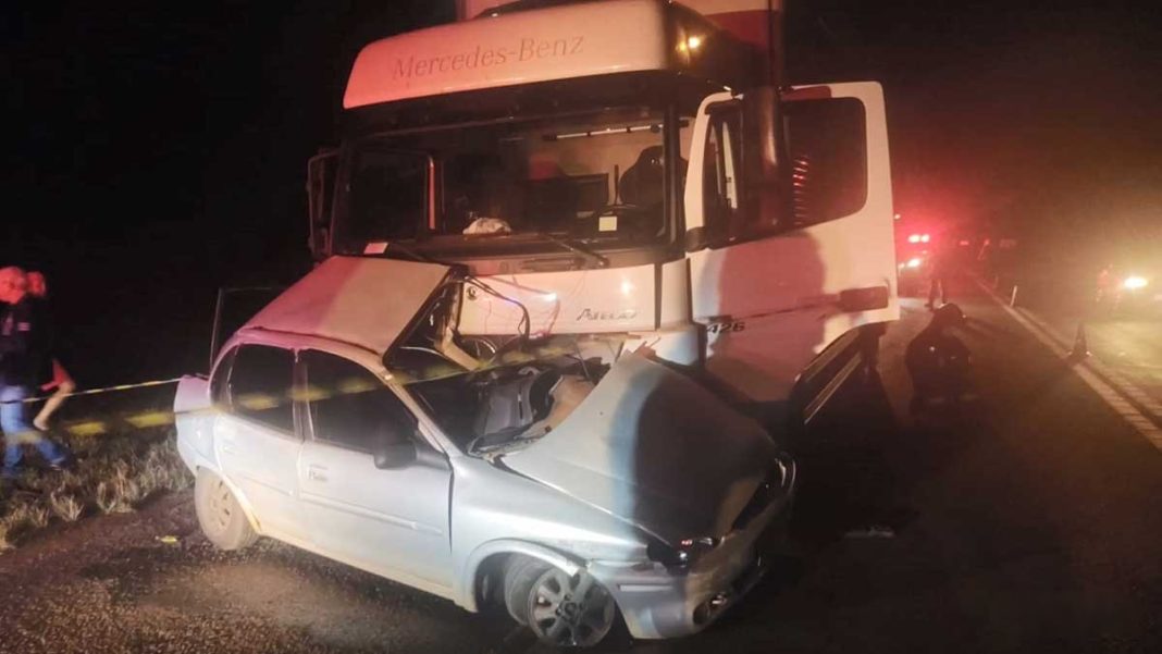 Acidente: Motorista morre após colisão entre carro e caminhão em vicinal de Cândido Rodrigues