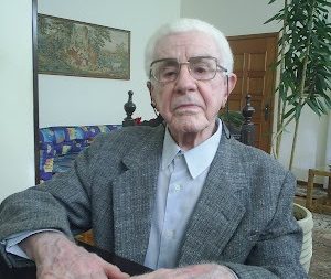 Em tramitação: Projeto de lei propõe nome de Professor Oswaldo Andrade de Lacerda para escola estadual de Jurupema