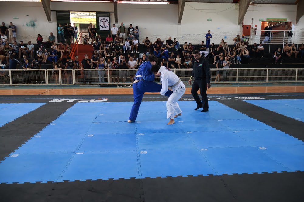 Nos tatames: Taquaritinga recebe Copa Paulista de Jiu-Jitsu e fortalece cenário esportivo regional
