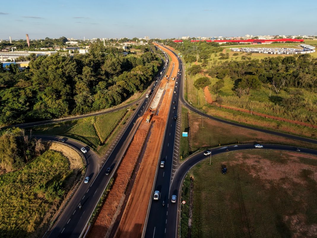 Na região: Ecovias Noroeste Paulista inicia ampliação de ponte na SP-310 para implantação de terceiras faixas
