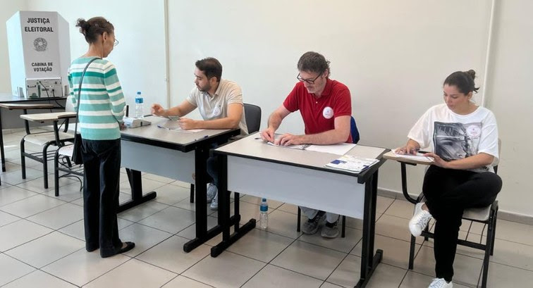 Eleições 2026: TRE-SP inicia convocação de mesários por e-mail