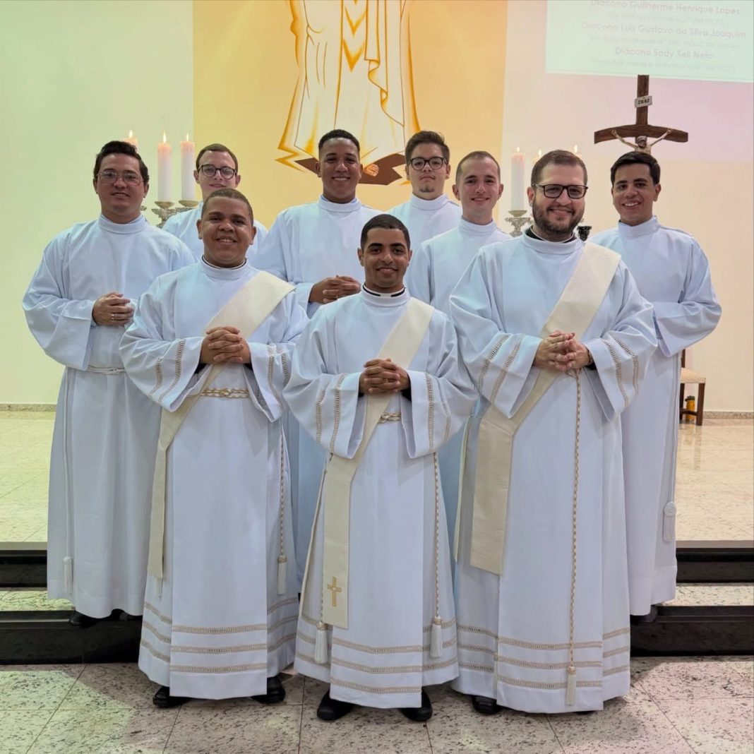 Gente nossa: Taquaritinguenses são ordenados diáconos pela Diocese de Jaboticabal