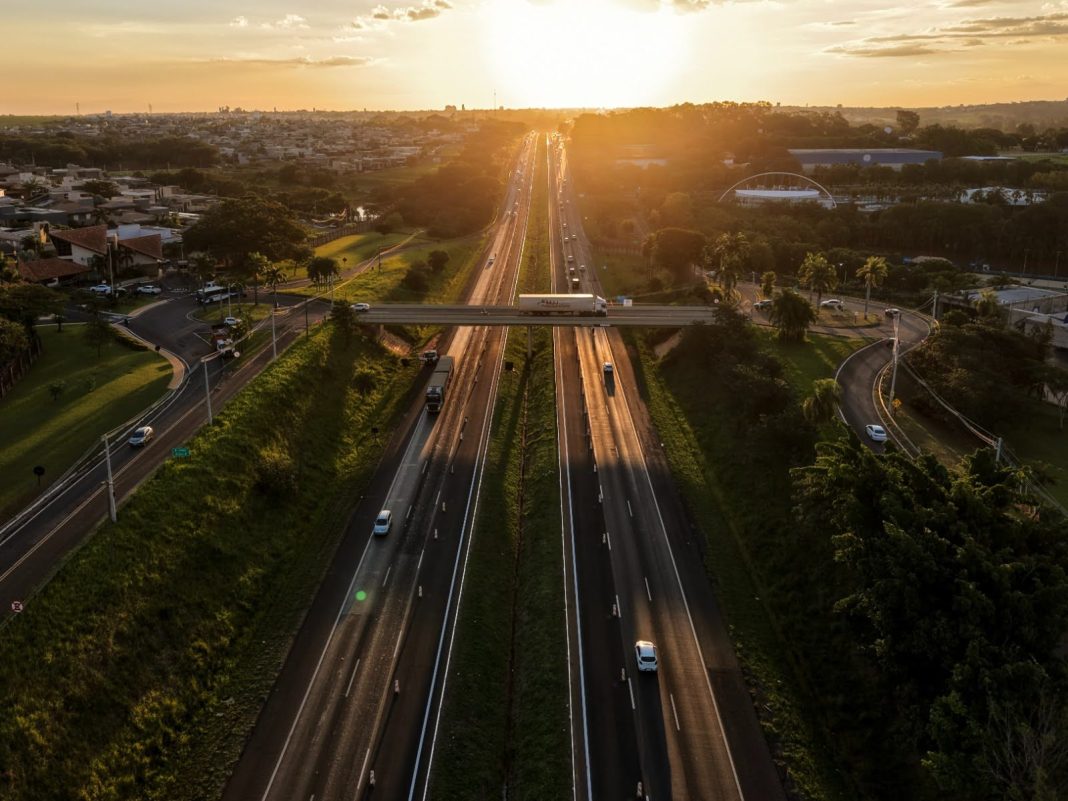 Na região: Feriado de 9 de Julho deve levar mais de 711 mil veículos às rodovias da Ecovias Noroeste Paulista