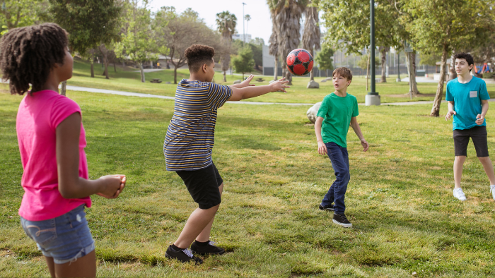 Nossa Palavra – Para além das telas: A força que o esporte amador renova nas nossas praças e bairros