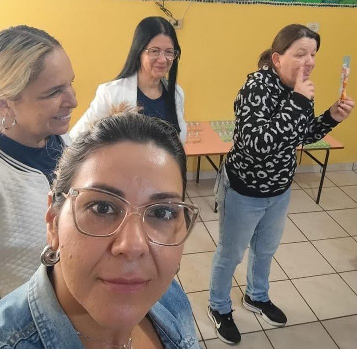 Saúde bucal: PACS promove ações em escolas municipais e distribui mais de 200 escovas de dentes em Taquaritinga