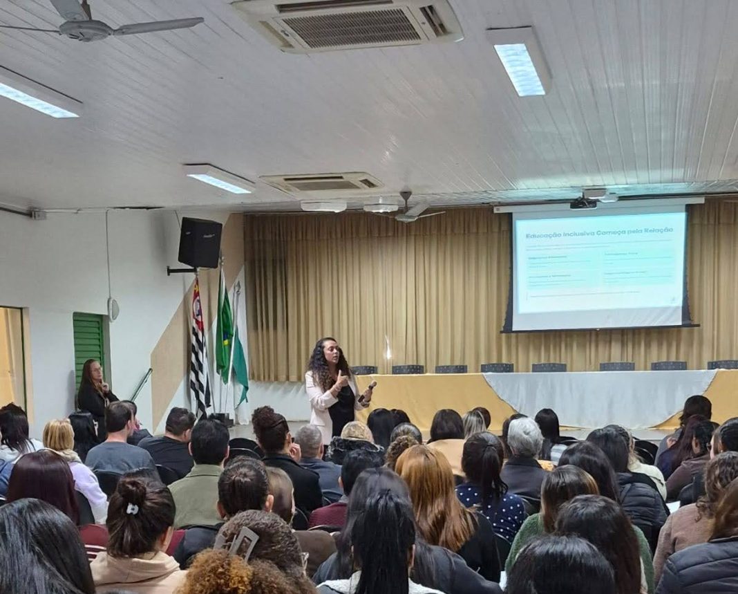 Rede municipal: Secretaria de Educação de Taquaritinga promove capacitação para fortalecer práticas de inclusão