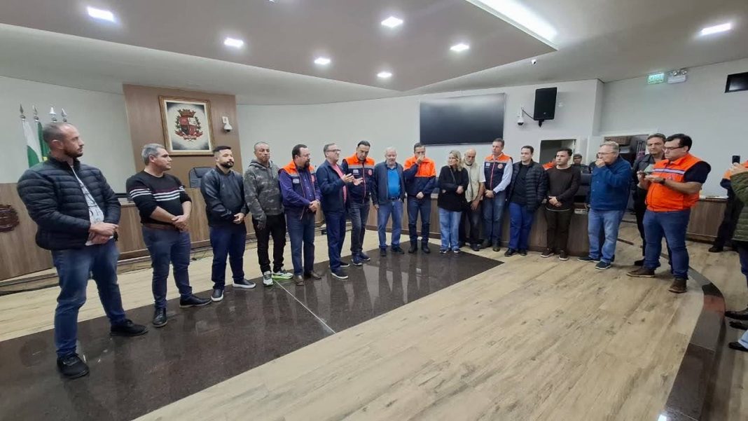 Poder público: Vice-governador Felício Ramuth visita Taquaritinga e garante apoio do Estado na recuperação após tempestade