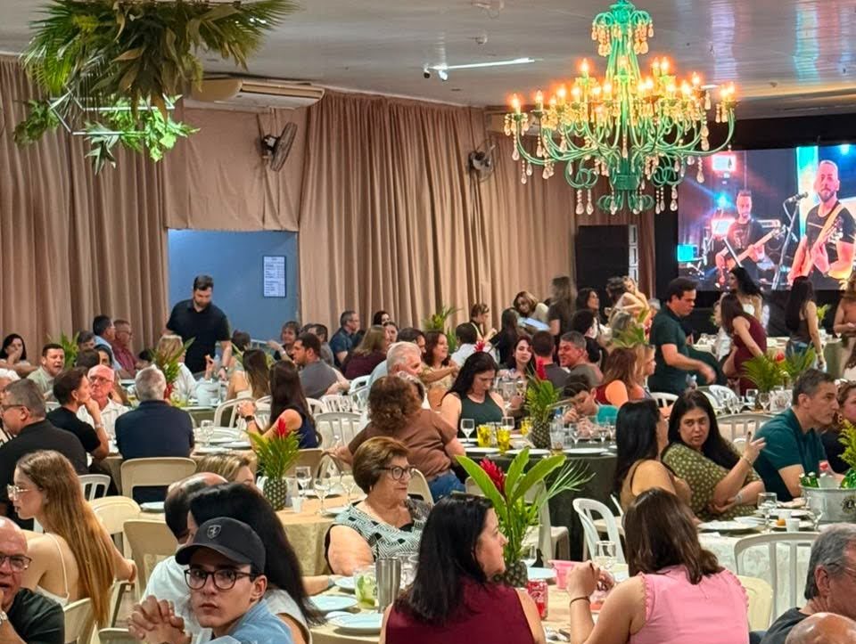 Foi sucesso: 10ª Feijoada Beneficente da APAE reúne comunidade em ação solidária em Taquaritinga