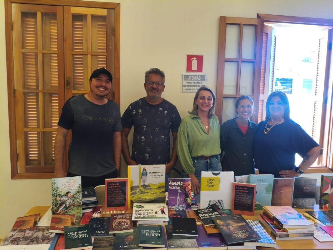 Em Taquaritinga: Biblioteca Municipal José Paulo Paes incorpora 1.000 novos livros ao acervo